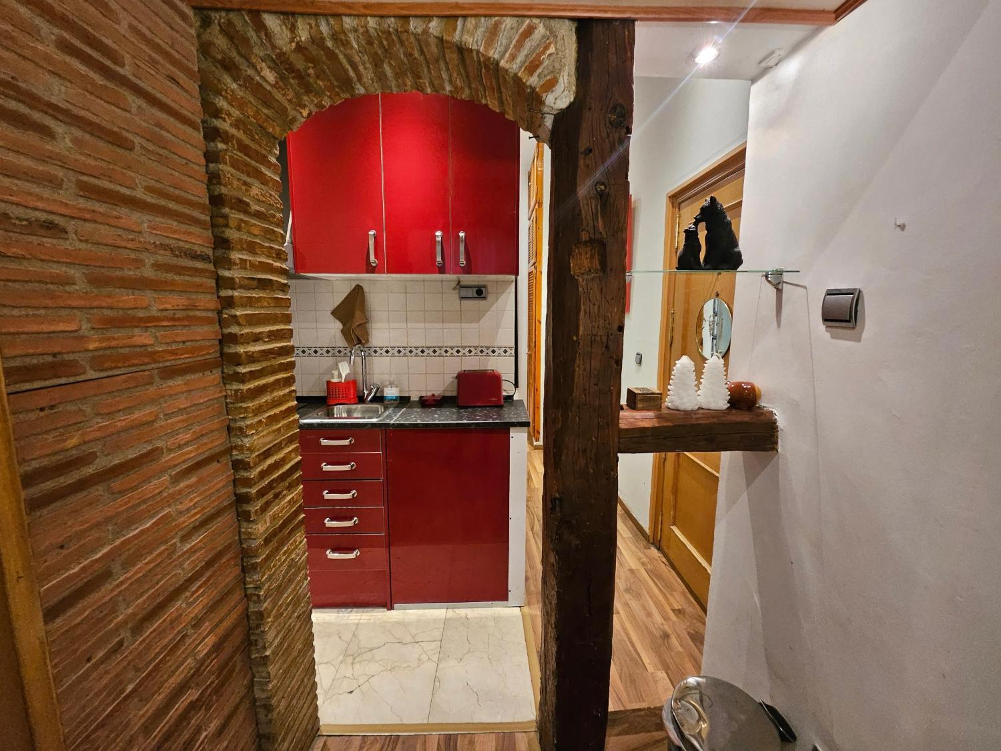 Pequeno Apartamento En El Centro De Madrid Esterno foto